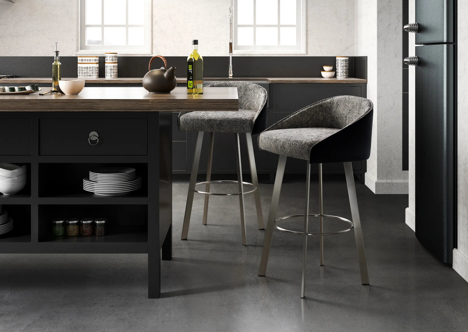 Liv Swivel Stool