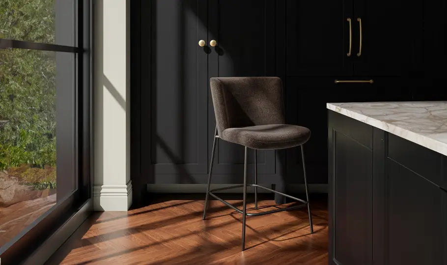 Early Counter Stool Dark Brown