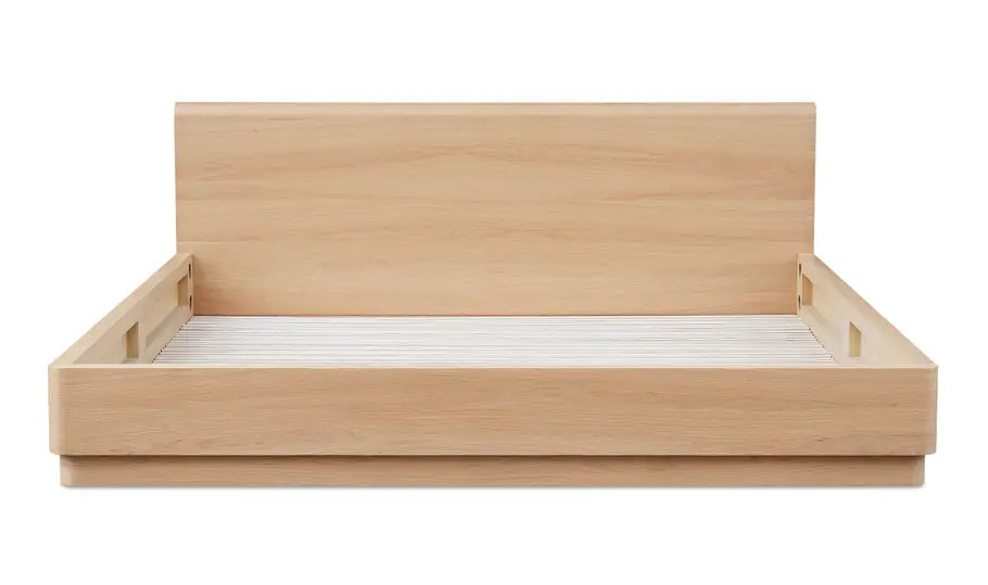 Round Off King Bed Light Oak Brown