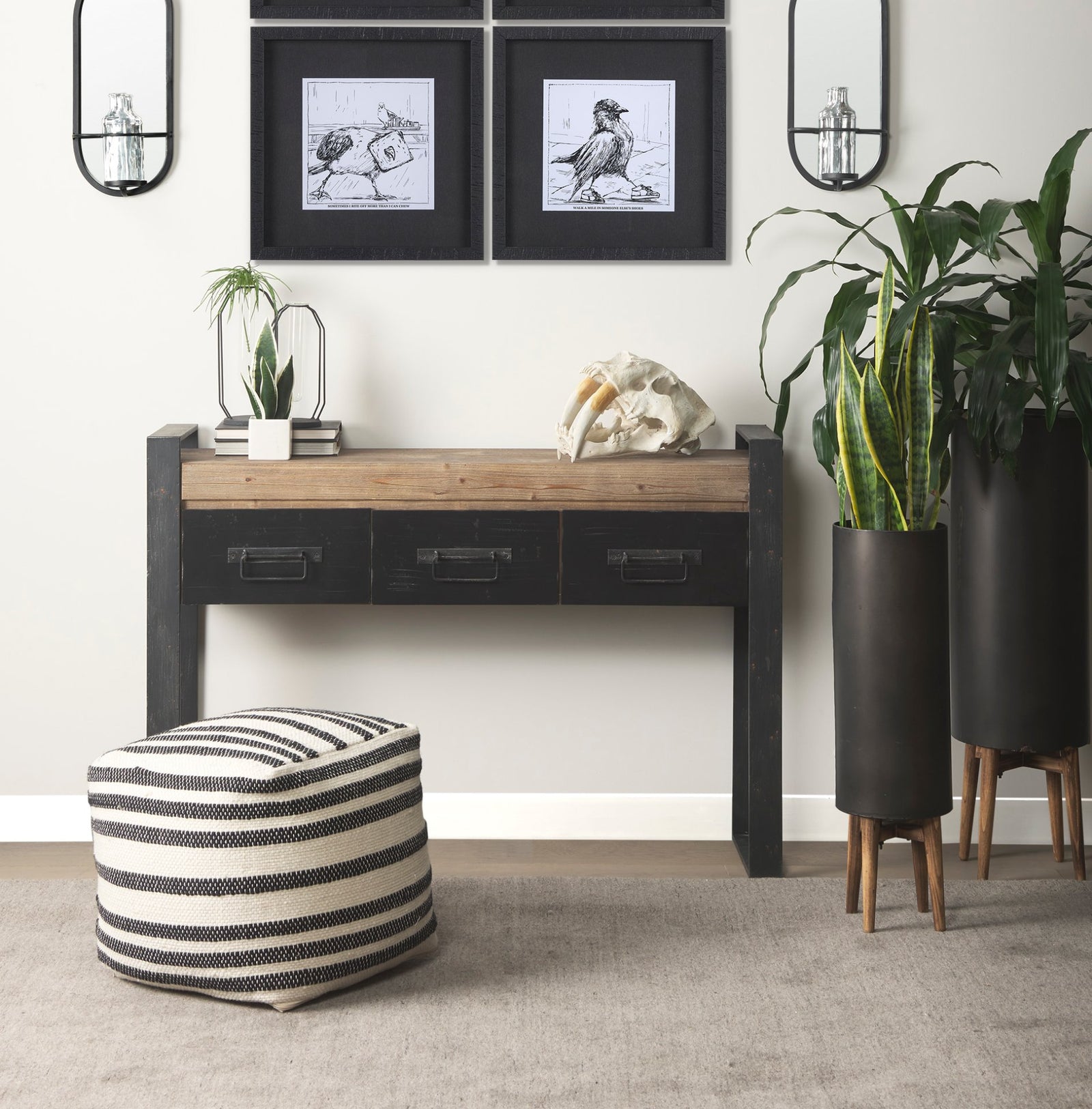 Carga Console Table