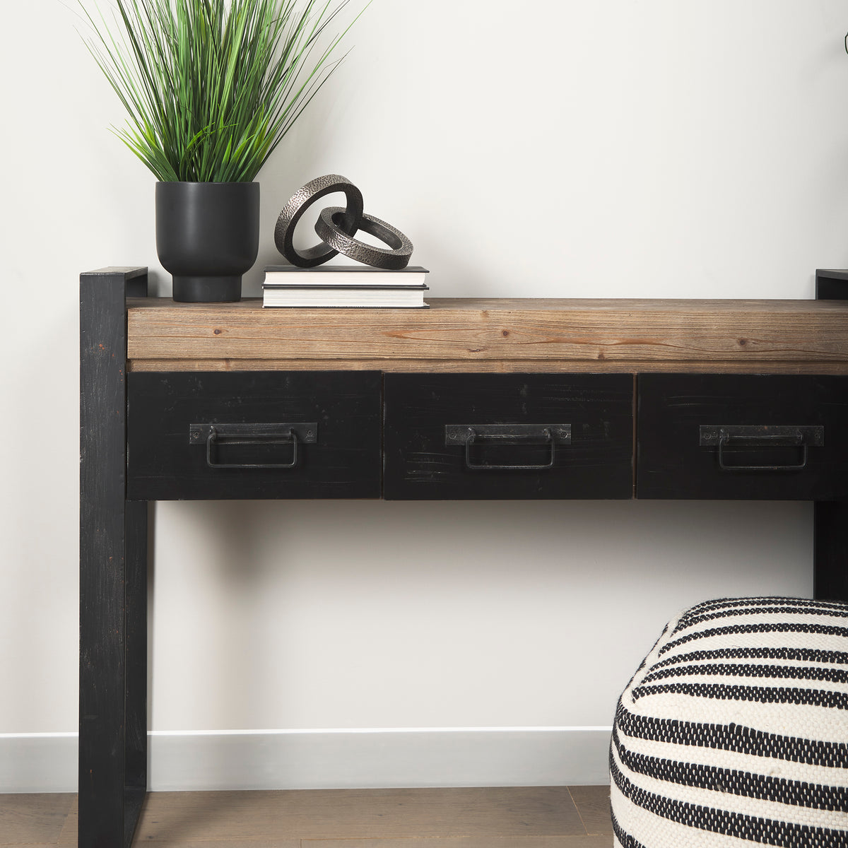 Carga Console Table