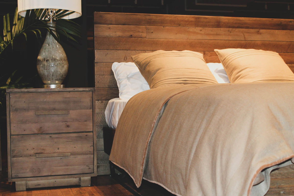 Nevada Queen Bed - Dark Driftwood