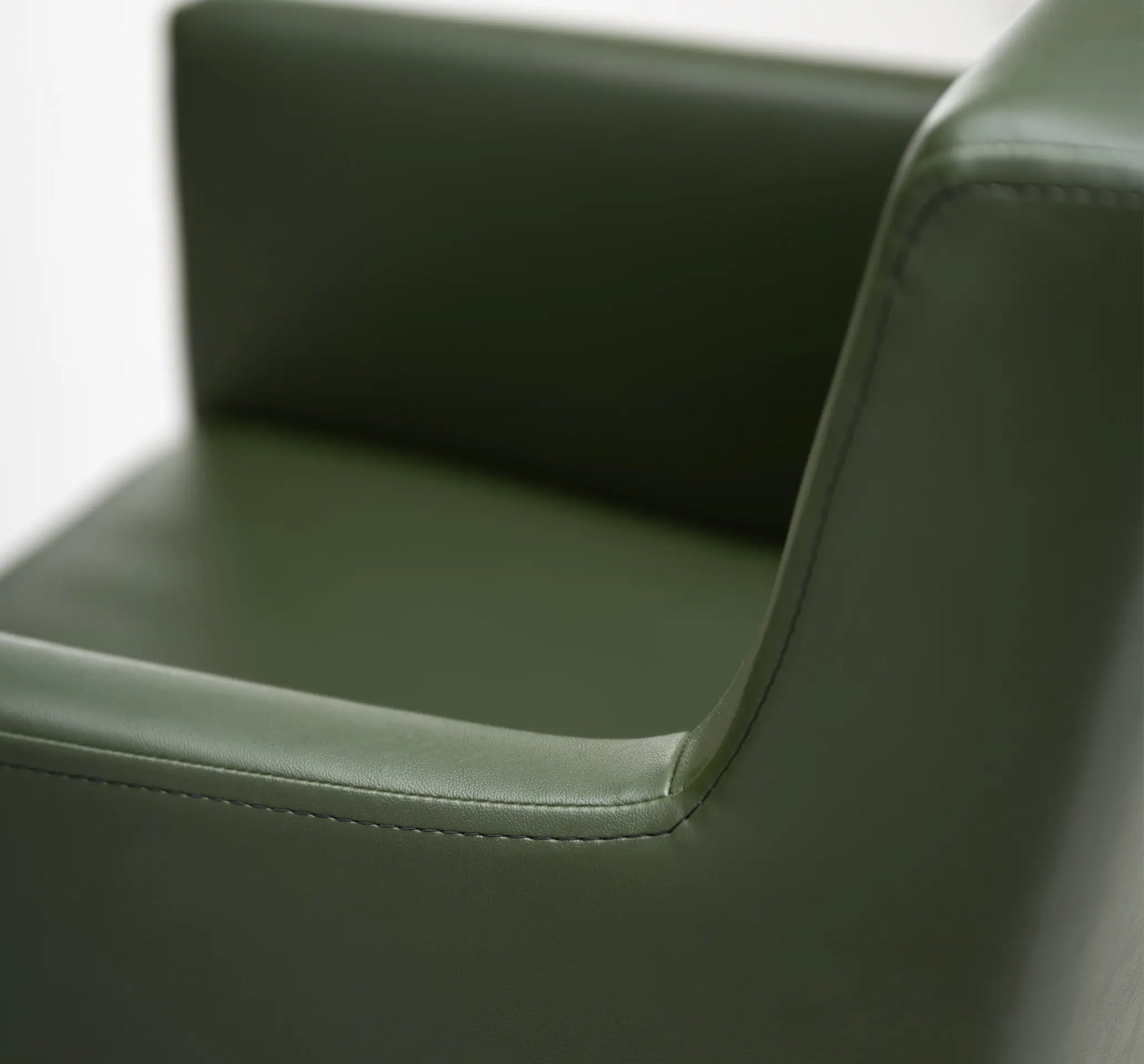 Anne II Stool